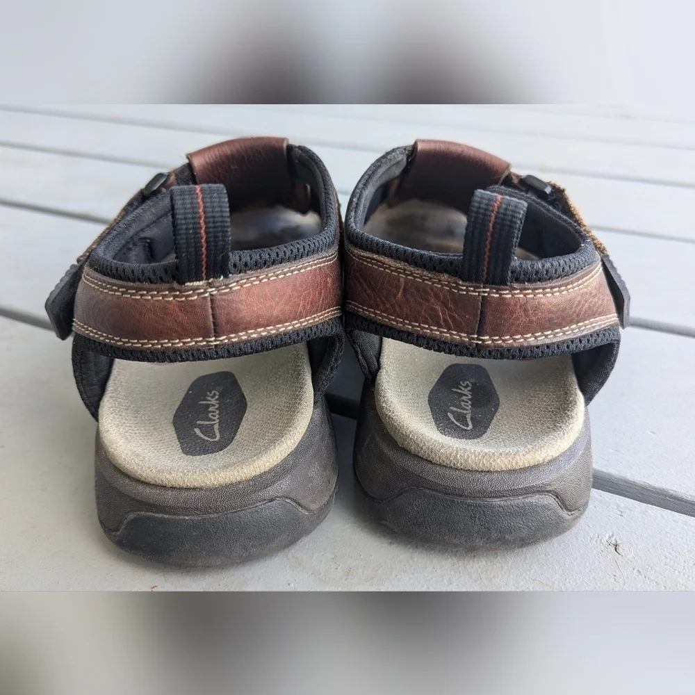 Clarks man leather